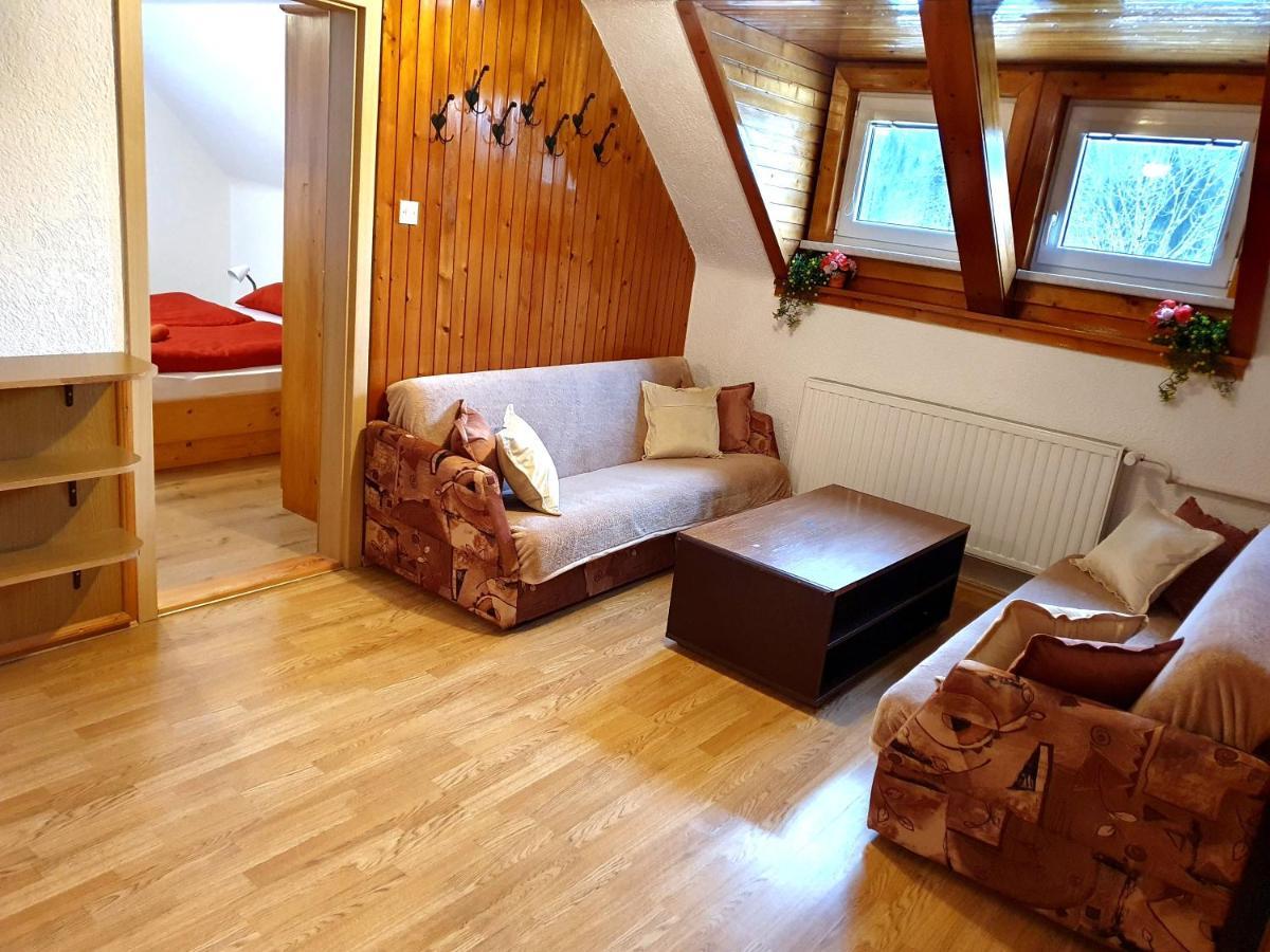 Apartmaji Zupanc Ivanka Бохин Екстериор снимка